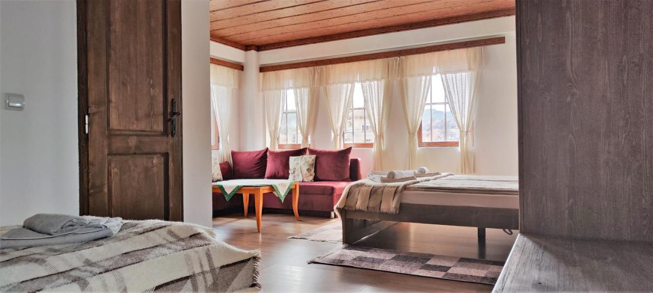 Chardaka Guest House Kalofer Dış mekan fotoğraf