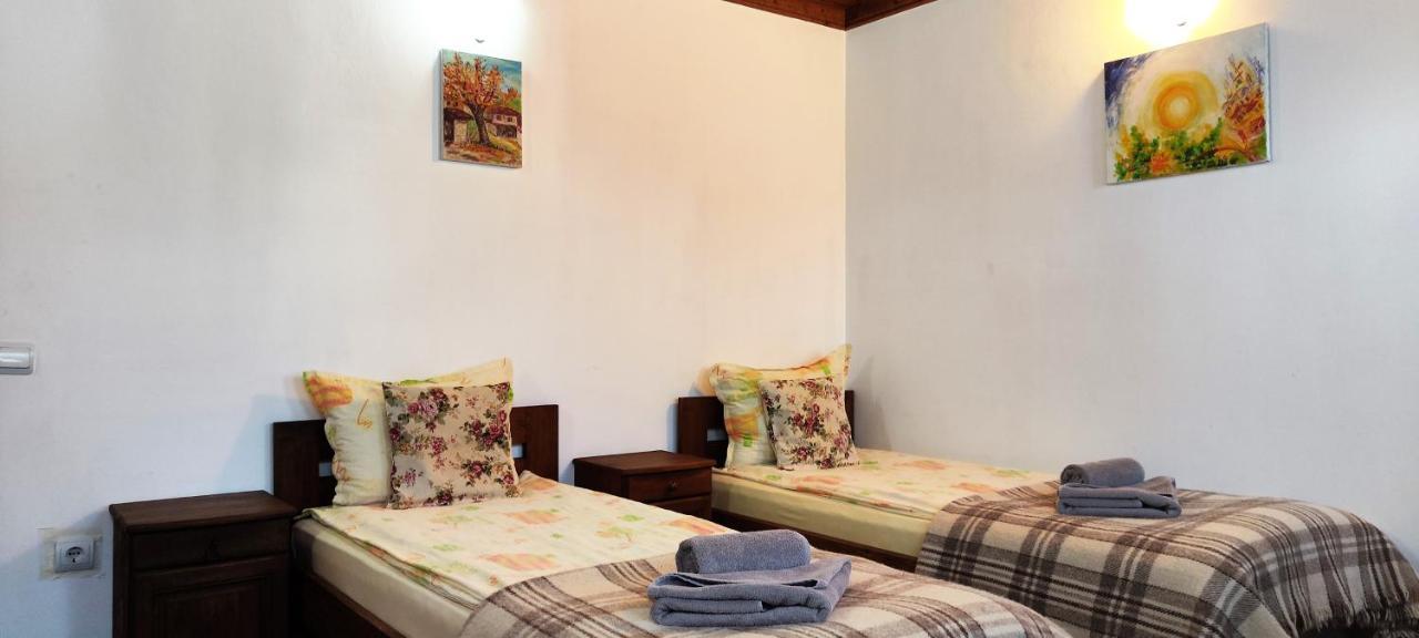 Chardaka Guest House Kalofer Dış mekan fotoğraf