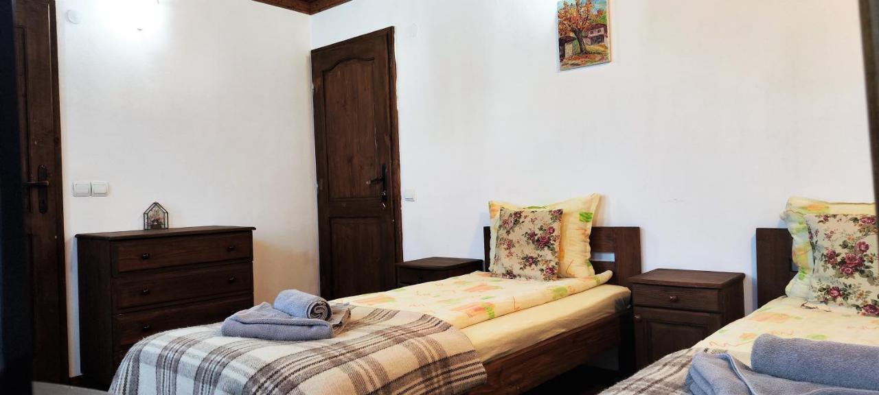Chardaka Guest House Kalofer Dış mekan fotoğraf