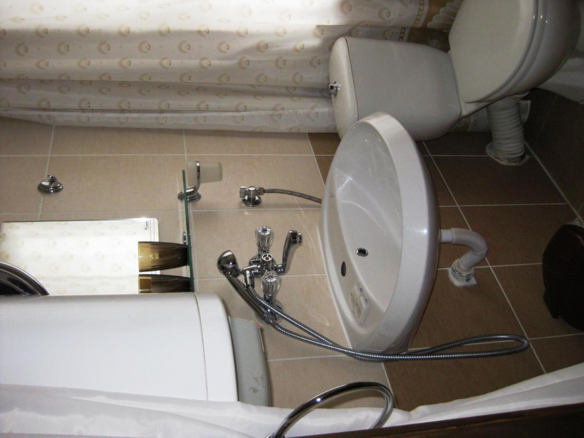Chardaka Guest House Kalofer Dış mekan fotoğraf